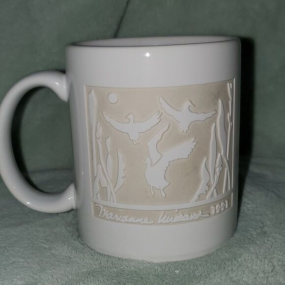 Marianne Wieland 1991 Flying Duck  KAKM Anchorage Alaska  Etched Mug 10 oz. - Picture 1 of 7
